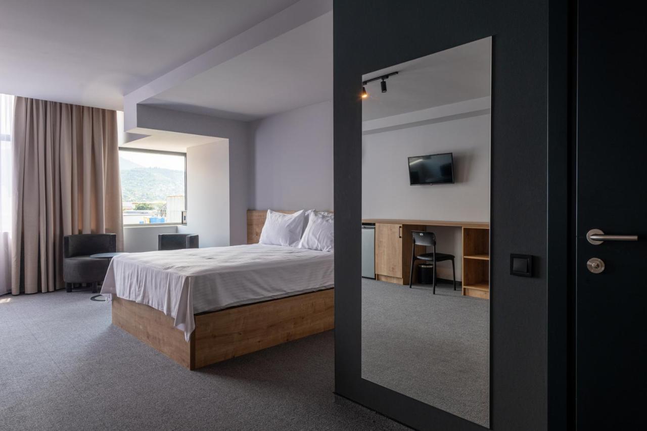 Bet25 Hotel Batum Dış mekan fotoğraf